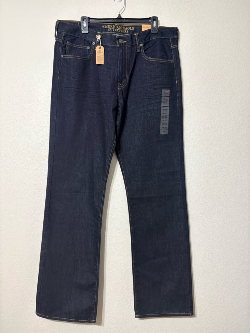 American Eagle Outfitters Men’s Dark Indigo Classic Bootcut Jeans NWT 36/36‎